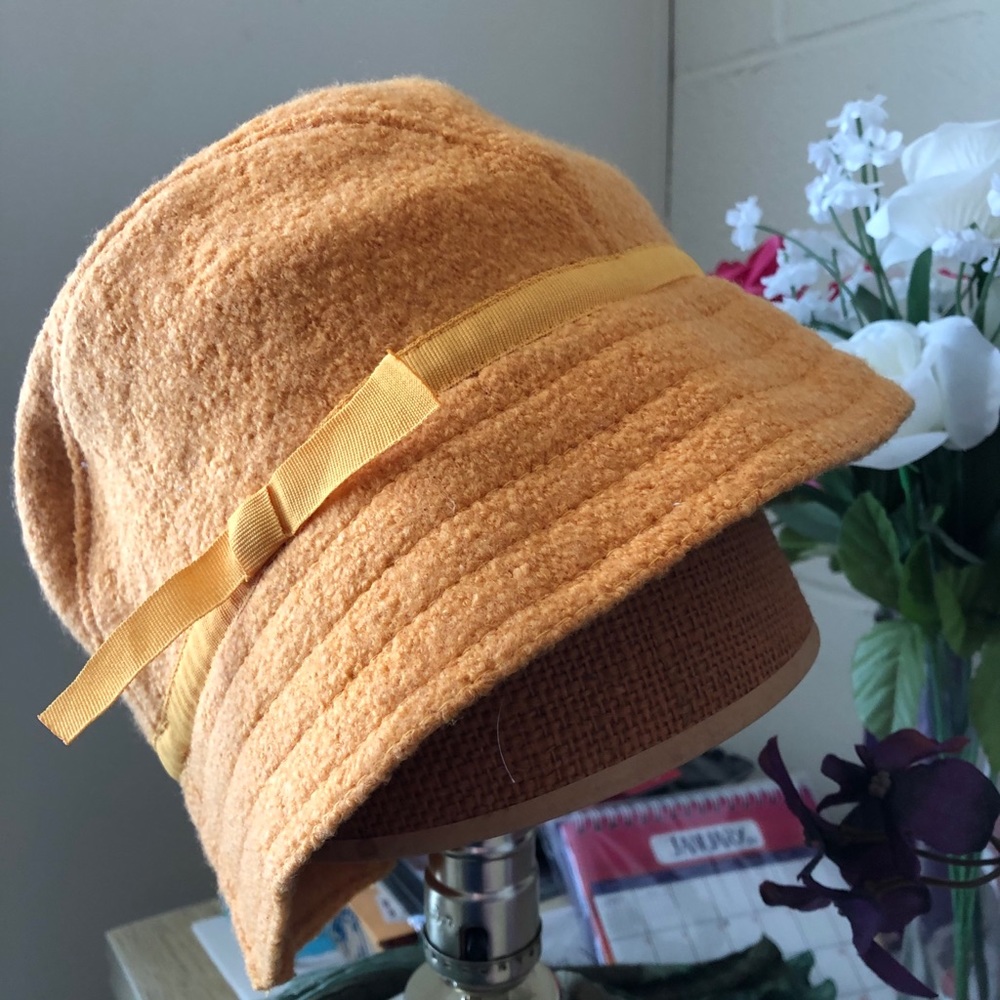 Gold bucket hat w ribbon hat band, slamm’n color! - Picture 2 of 4